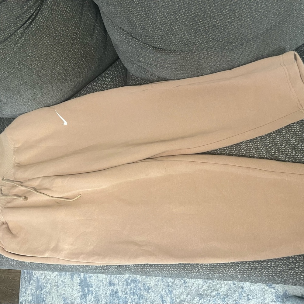 Nike Beige Joggers
